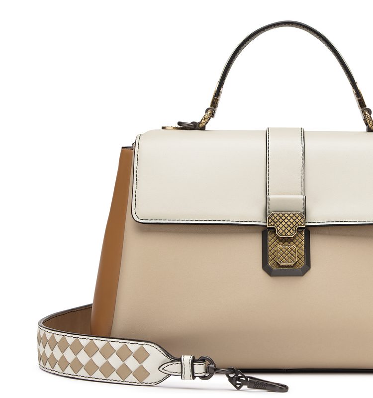 حقيبة بوتيغا فينيتا