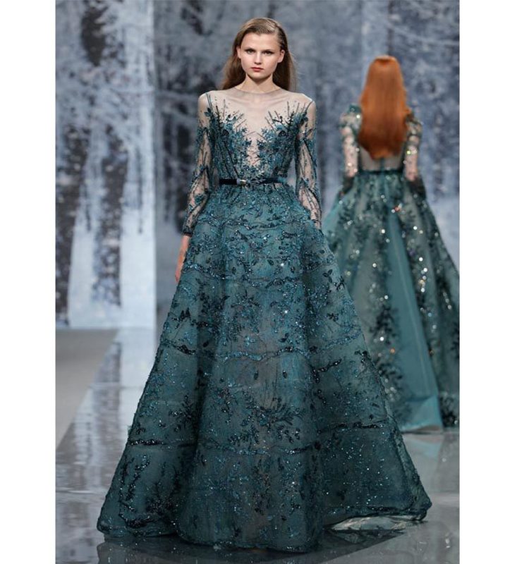 فساتين ملكه فخمه