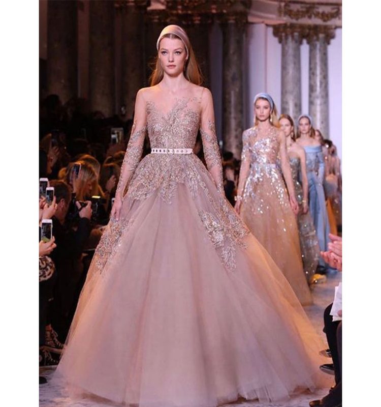 فساتين ملكه فخمه