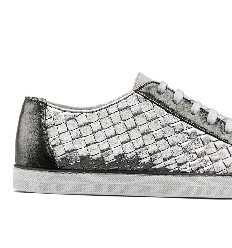 حذاء رياضي من بوتيغا فينيتا